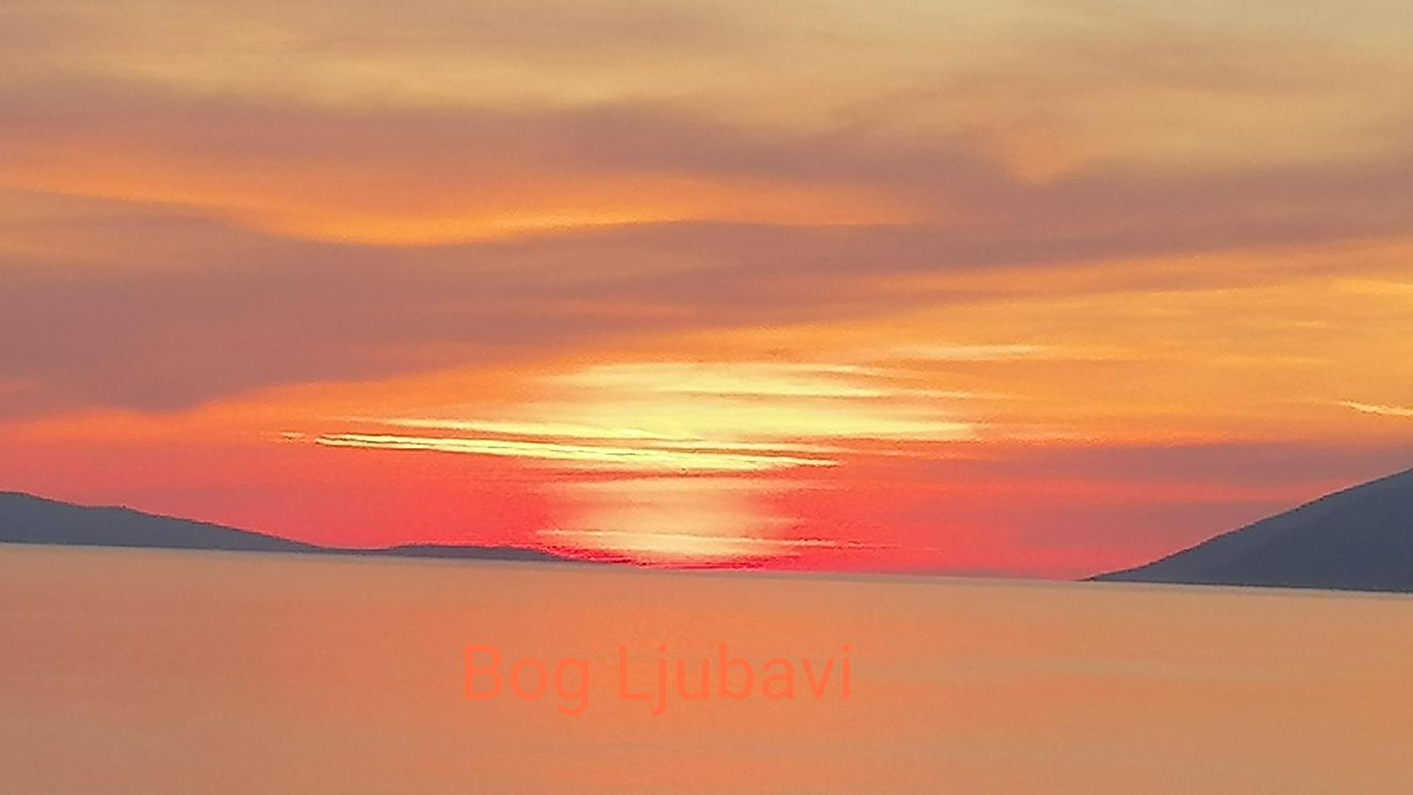 Appartamento Stella Mare Tučepi Esterno foto